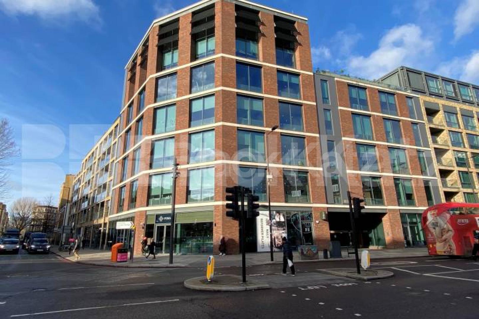 Stunning apartment, superbly located & with 24hr Concierge Hilary Mews, Borough