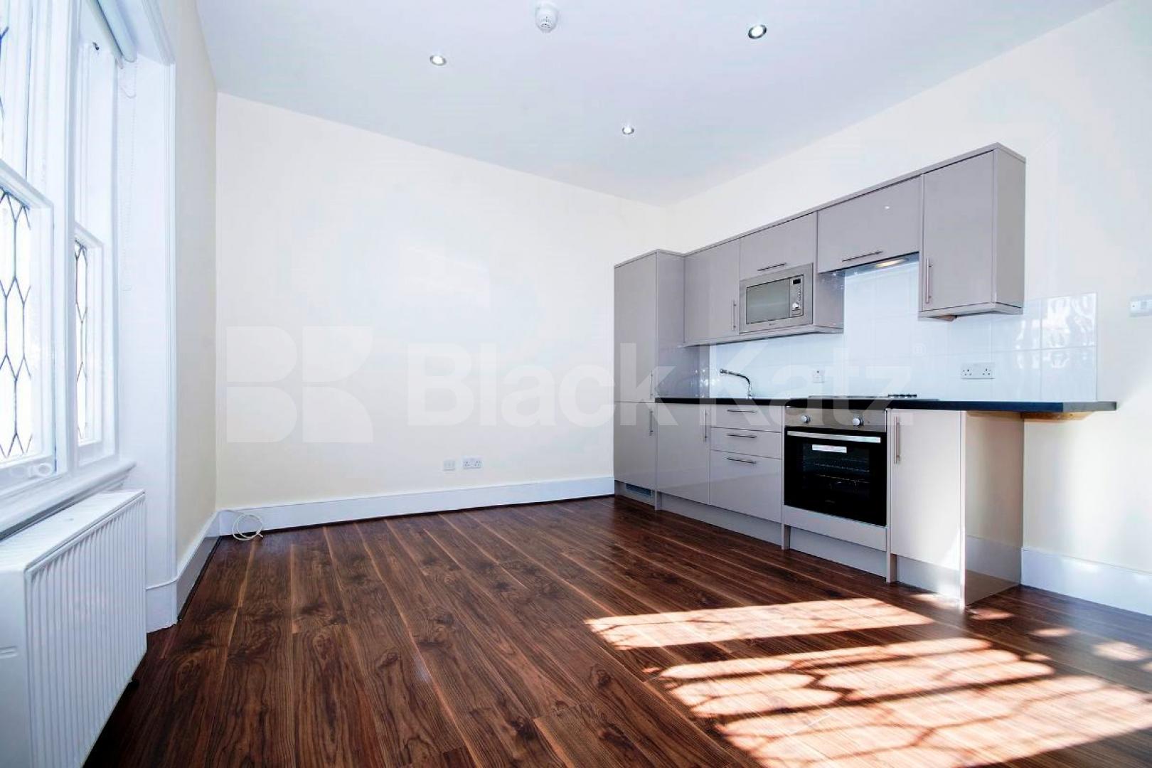 			NEW INSTRUCTION!, 1 Bedroom, 1 bath, 1 reception Flat			 Buckland Crescent, SWISS COTTAGE
