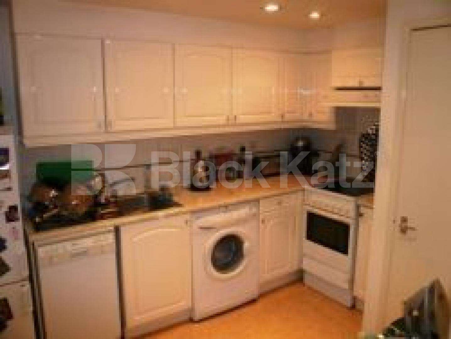 			NEW INSTRUCTION GREAT LOCATION!!!, 2 Bedroom, 1 bath, 1 reception Flat			 Belsize Park Gardens, BELSIZE PARK