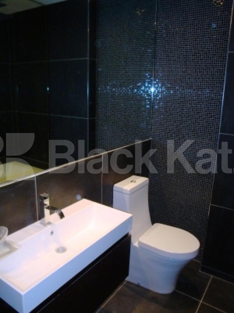 			AMAZING MODERN TWO BED!, 2 Bedroom, 1 bath, 1 reception Ground Floor Flat			 Bradiston road, MAIDA VALE/QUEENS PARK