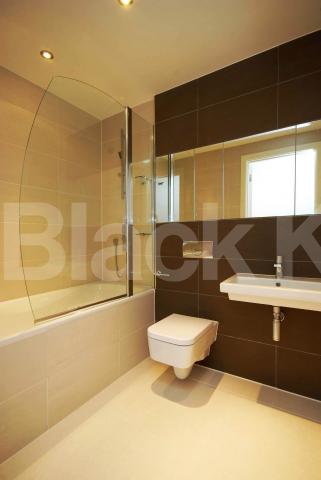 			NEW INSTRUCTION!, 1 Bedroom, 1 bath, 1 reception Flat			 Berners Street , OXFORD STREET