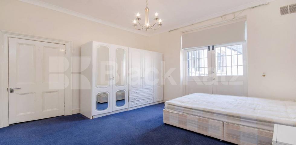 			NEW INSTRUCTION!, 2 Bedroom, 1 bath, 1 reception Ground Floor Flat			 Brecknock Road, TUFNELL PARK