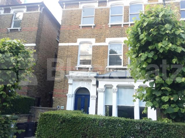 			NEW INSTRUCTION!, 2 Bedroom, 1 bath, 1 reception Flat			 Brecknock Road, TUFNELL PARK