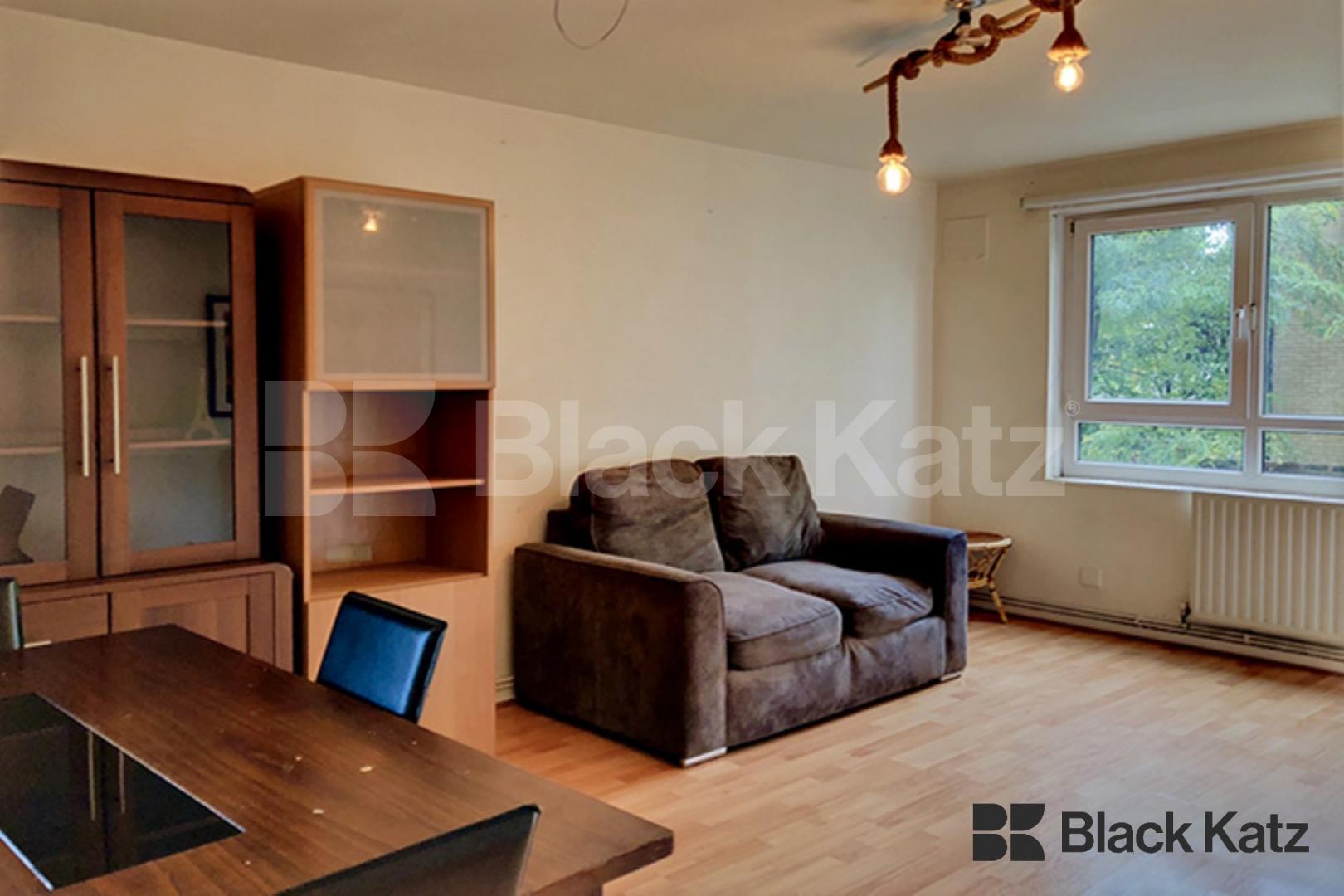 Larger Than Average One bedroomed Apartment  Larkhall Lane, Stockwell