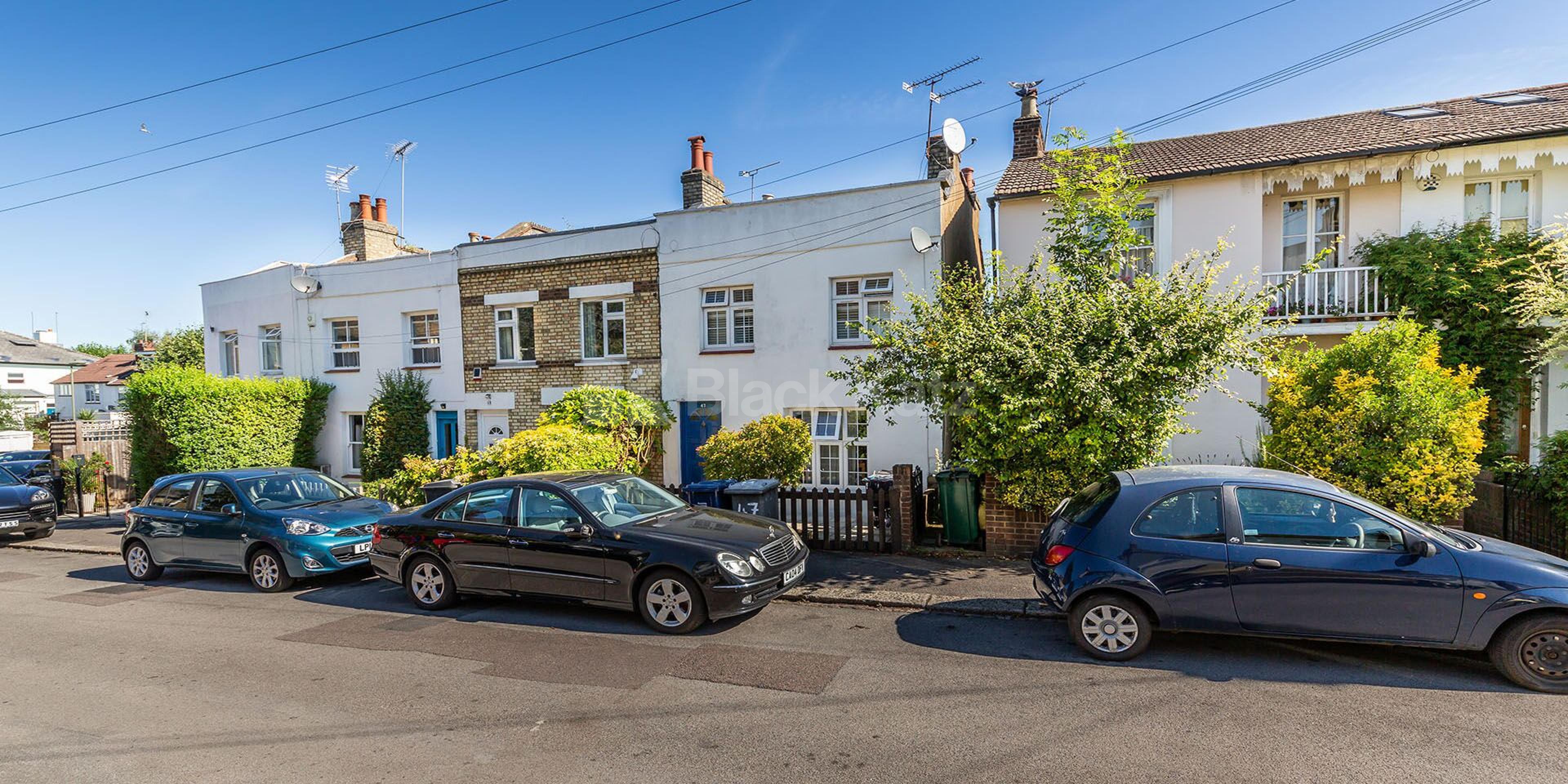 			WHOLE HOUSE!, 3 Bedroom, 1 bath, 1 reception House			 Trinity Road, East Finchley N2