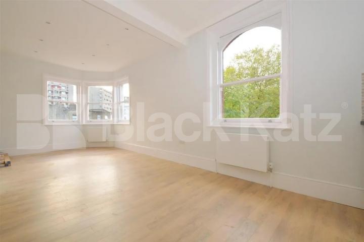 			3 Bedroom, 2 bath, 1 reception Apartment			 Hackney Road, Shoreditch / Bethnal Green