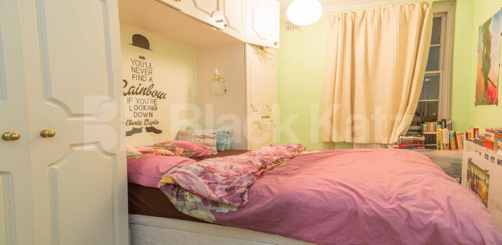 Two double bedroom flat located within minutes to Portobello Road  Clarendon Road, Ladbroke Grove - Portobello Road