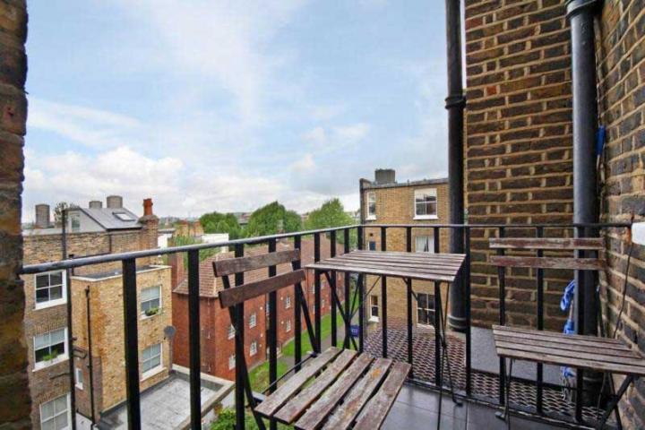 			1 Bedroom, 1 bath, 1 reception Flat			 Ladbroke Grove, LADBROKE GROVE