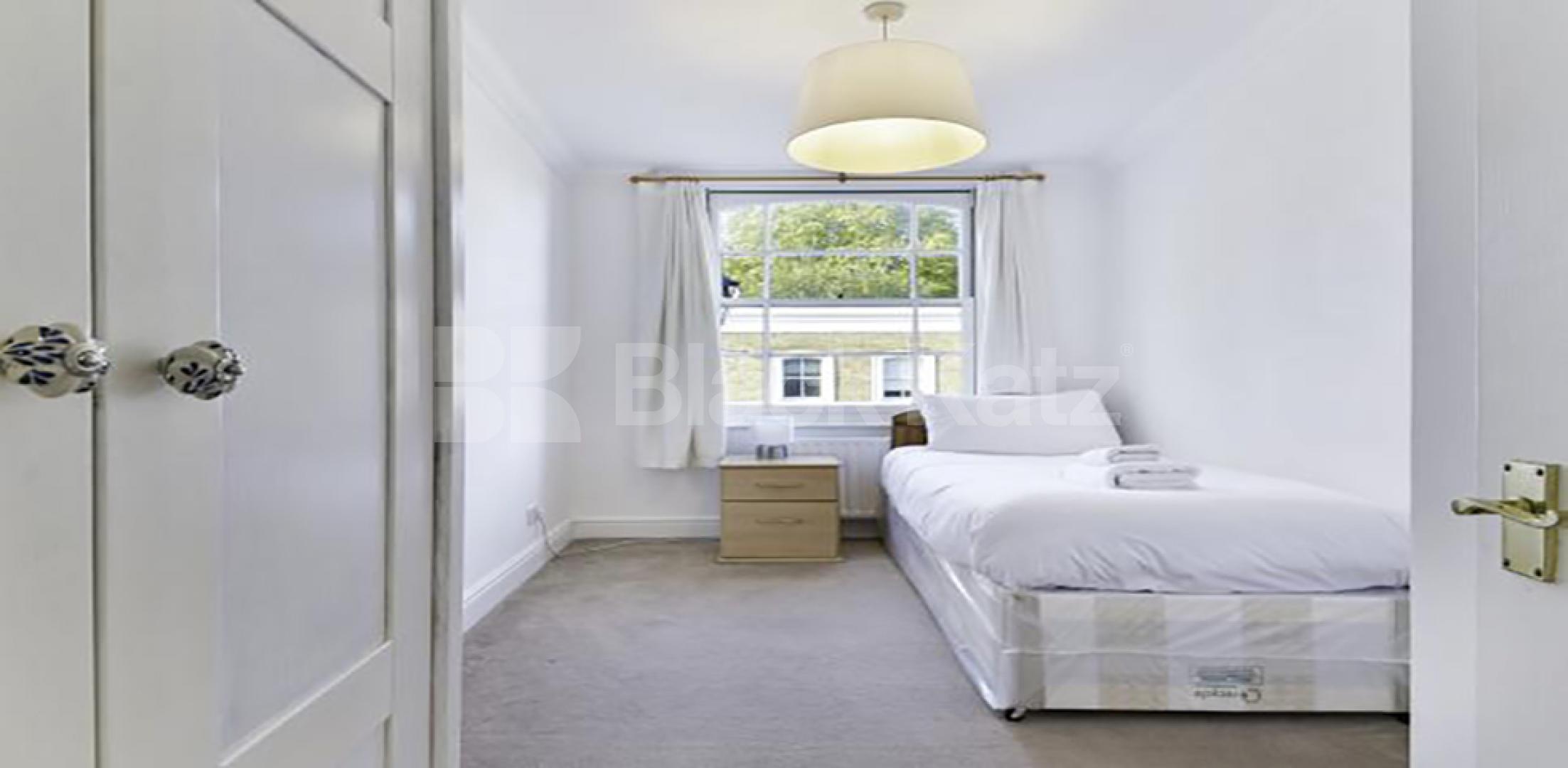 			Balcony Property, 2 Bedroom, 1 bath, 1 reception Apartment			 Baring Street , DE BEAUVOIR TOWN N1