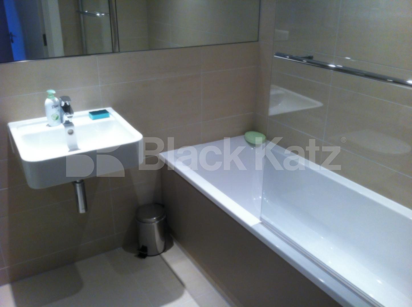 			NEW INSTRUCTION, 1 Bedroom, 1 bath, 1 reception Apartment			 Hudson Building Deal's Gateway, Greenwich