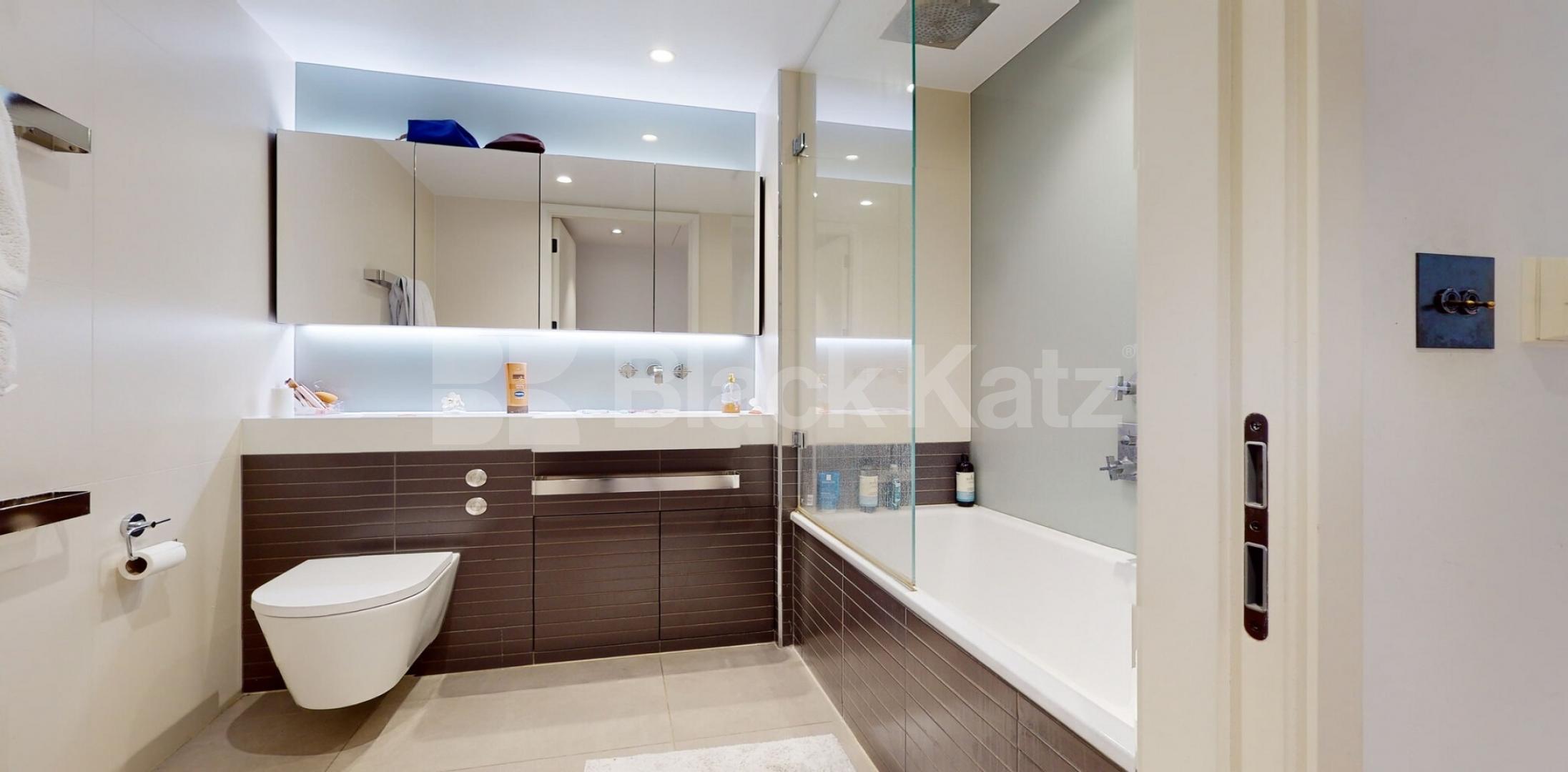 			NEW INSTRUCTION, 1 Bedroom, 1 bath, 1 reception Apartment			 Circus Road West , Battersea Park 