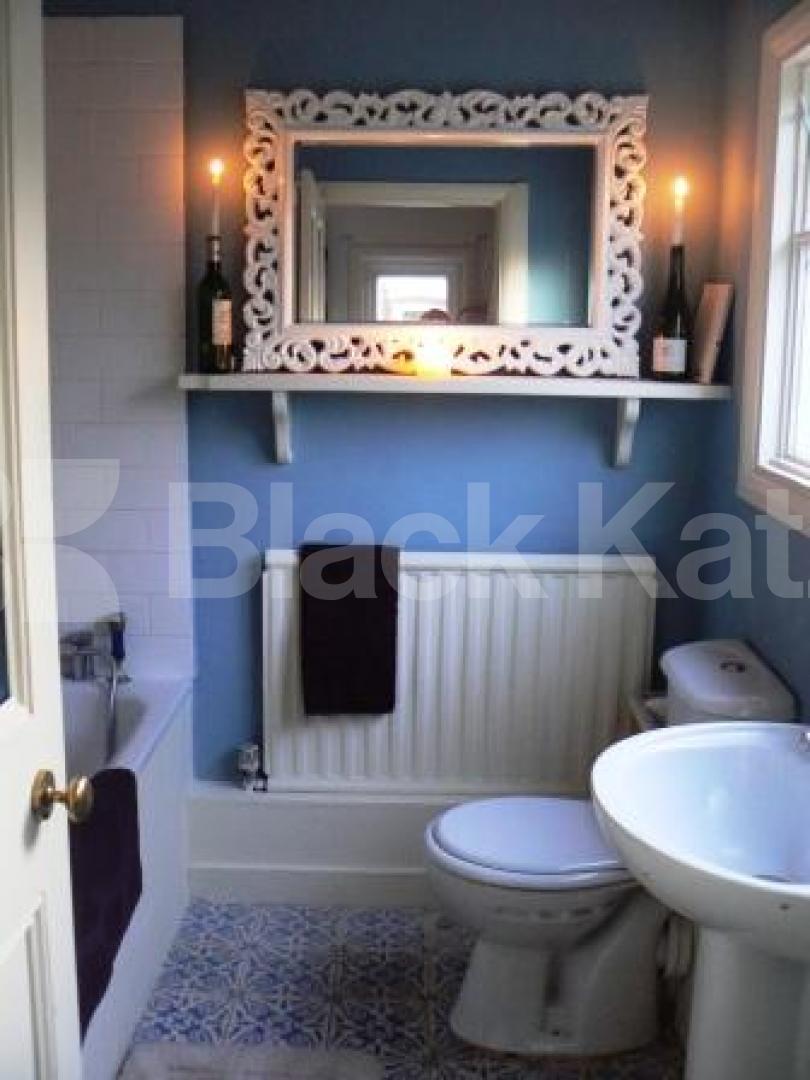 			AMAZING GROUND FLOOR GARDEN FLAT!, 1 Bedroom, 1 bath, 1 reception Ground Floor Flat			 Boundary Road, TURNPIKE LANE