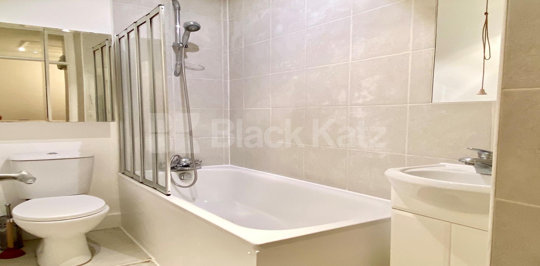 			UNDER OFFER , 1 Bedroom, 1 bath, 1 reception Apartment			 Coldharbour Lane, Camberwell