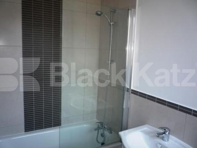 			NEW MODERN TWO BEDROOM HOUSE!, 2 Bedroom, 1 bath, 1 reception Mews House			 Inderwick Road, CROUCH END