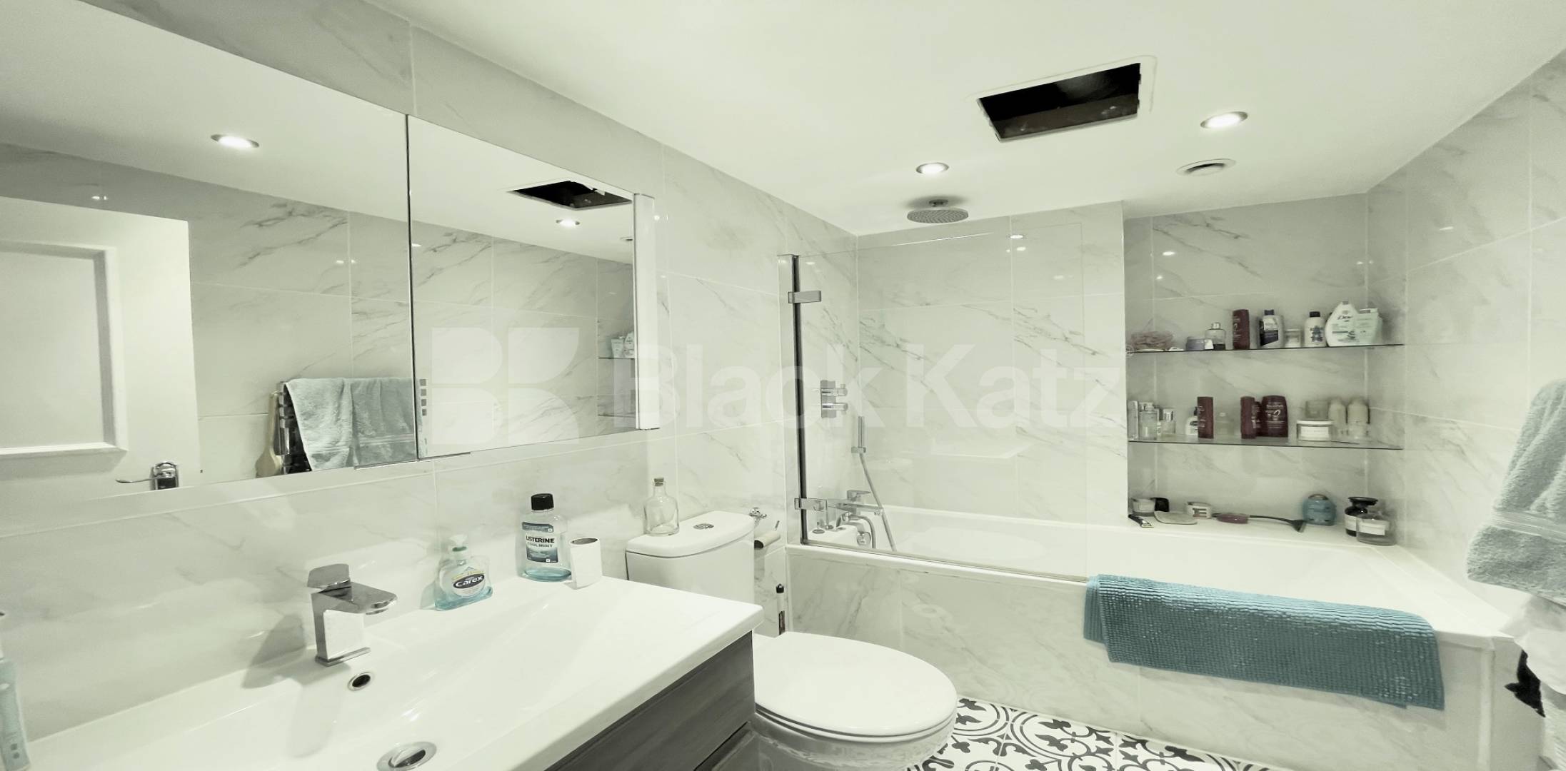 Stunning triplex period conversion with roof terrace  Clapham Road, Clapham North
