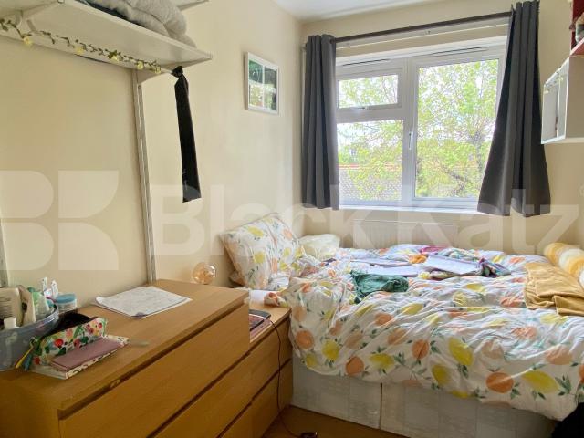 Duplex apartment moments From Bermondsey Tube Station Keetons Road, Bermondsey