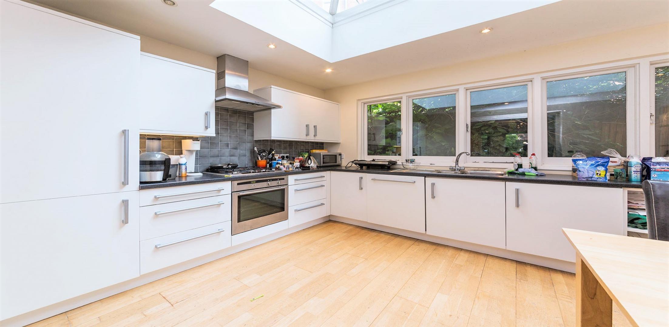 			2 Bedroom, 2 bath, 1 reception Flat			 Greencroft Gardens, West Hampstead