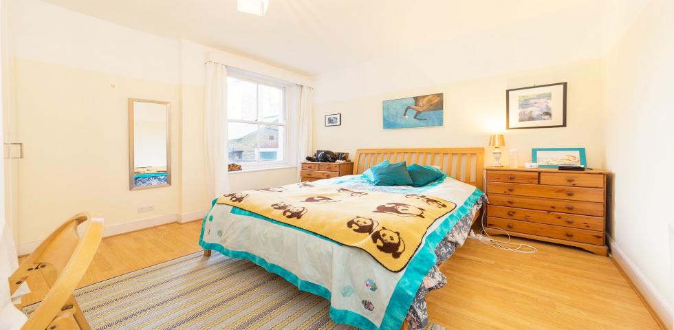 Stunning Family Home Claremont Road, Cricklewood