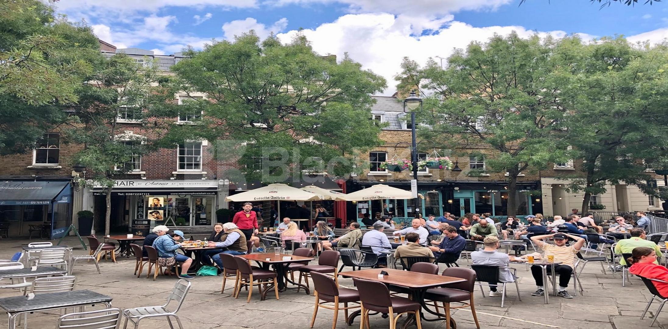 			NEW INSTRUCTION , 2 Bedroom, 1 bath, 1 reception Penthouse			 Battersea Square, Battersea 