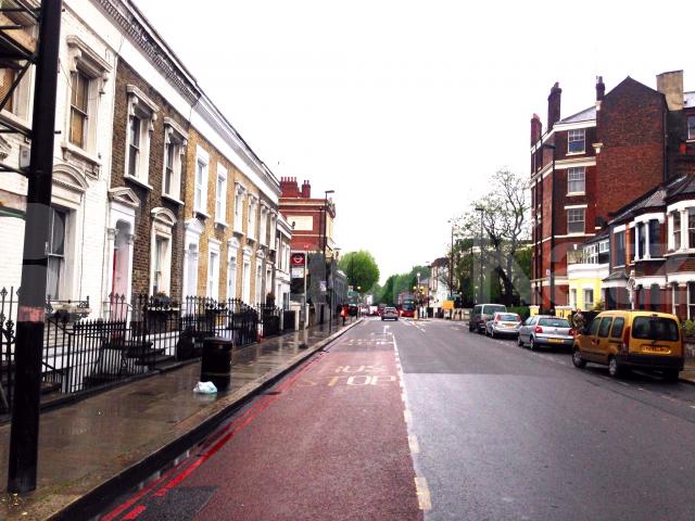 			NEW INSTRUCTION, 3 Bedroom, 1 bath, 1 reception Apartment			 Battersea Bridge Road., Battersea