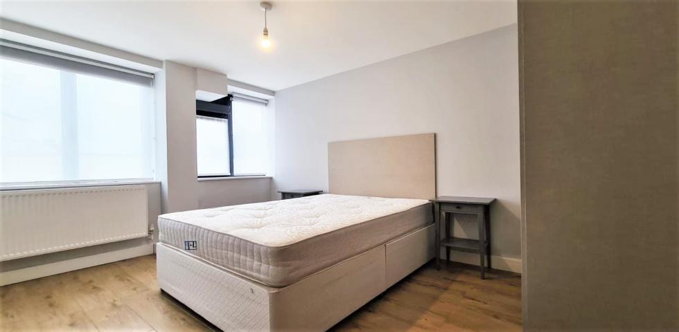 			PARKING SPACE , 1 Bedroom, 1 bath, 1 reception Apartment			 Church Lane , KINGSBURY 