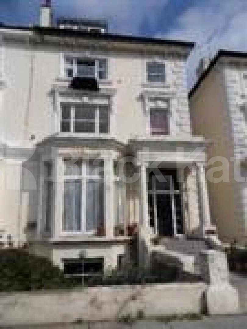 			NEW INSTRUCTION, 1 Bedroom, 1 bath, 1 reception Flat			 Belsize Square, BELSIZE SQUARE