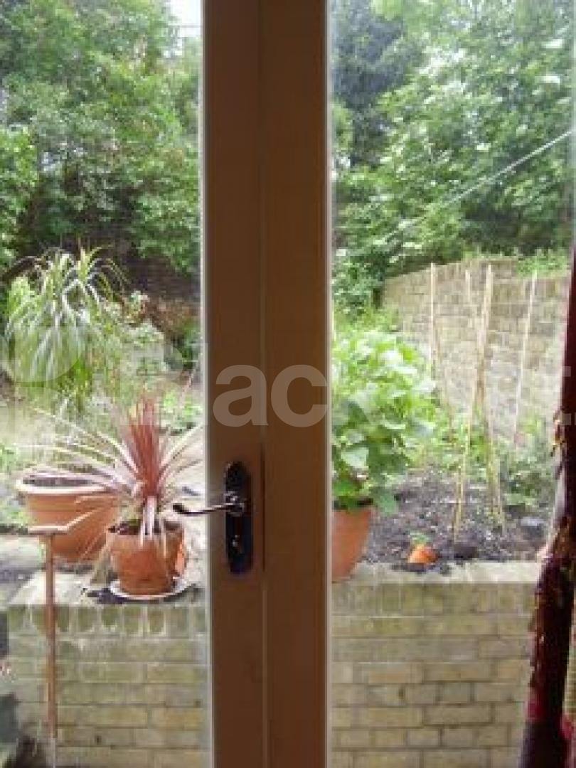 			2 Bedroom, 1 bath, 1 reception Flat			 Beatty Road, STOKE NEWINGTON N16