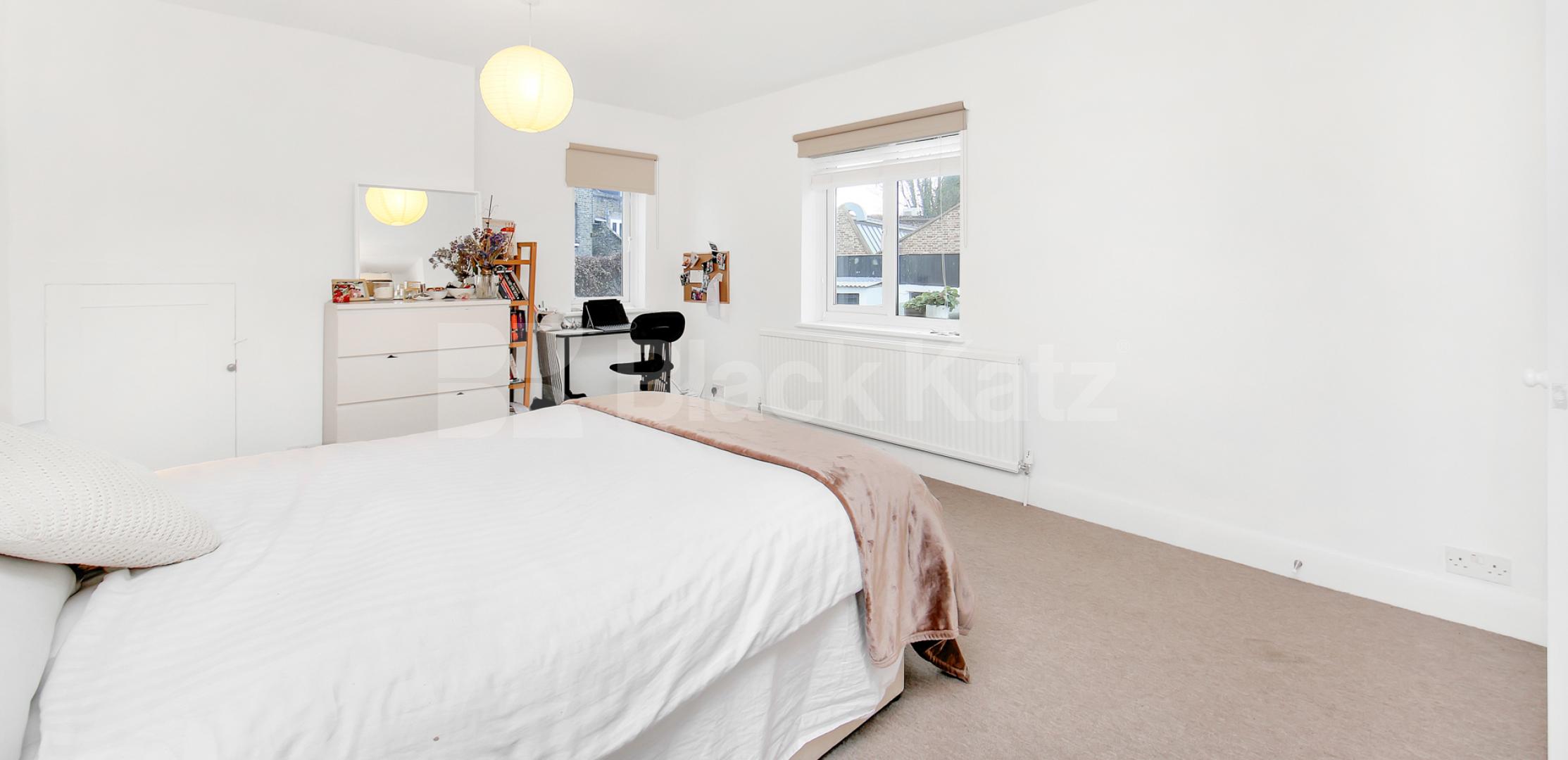 			UNDER OFFER , 1 Bedroom, 1 bath, 1 reception Apartment			 Stonhouse Street, Clapham High Street