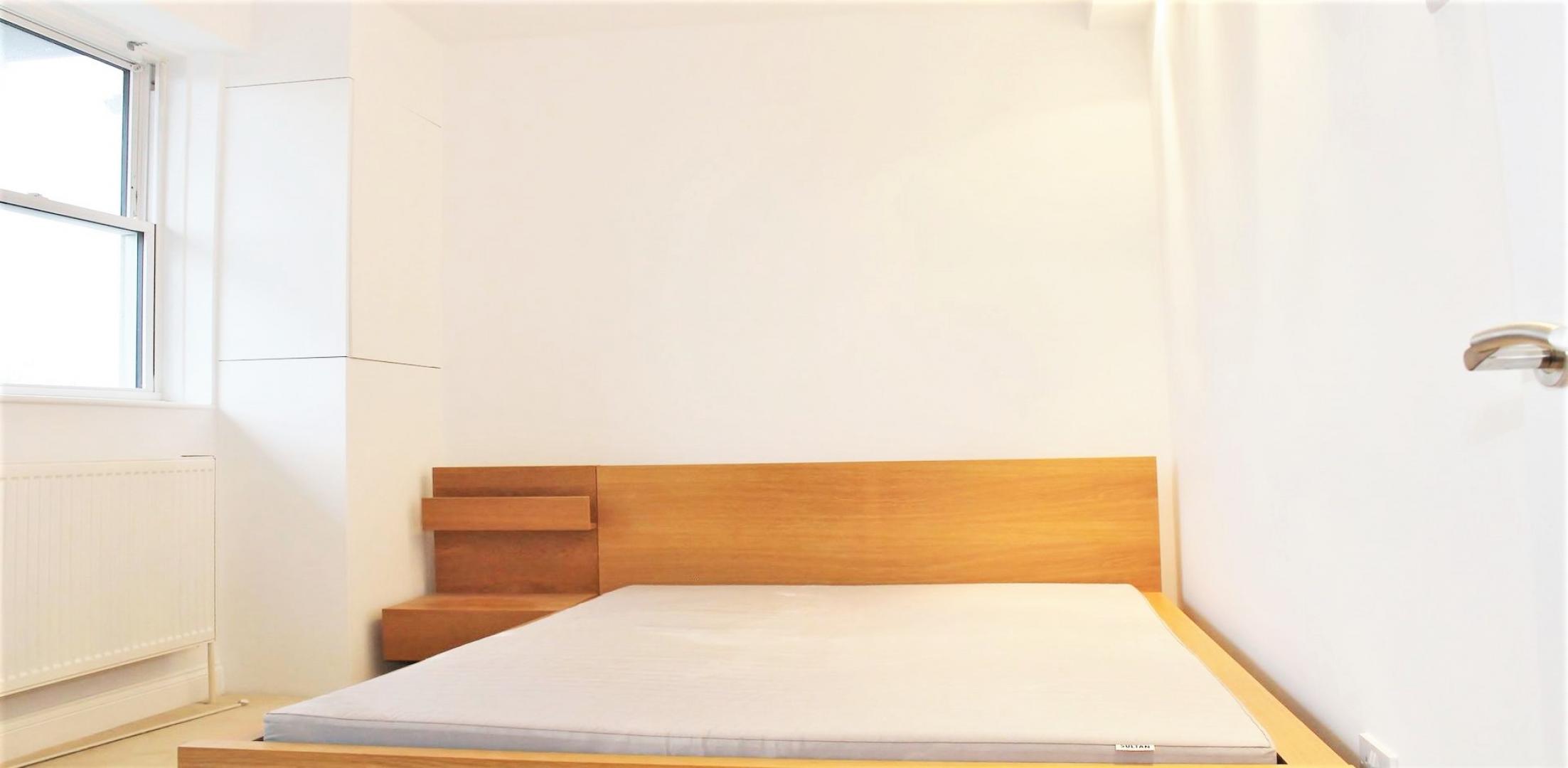 			1 Bedroom, 1 bath, 1 reception Apartment			 Westbourne Grove, NOTTING HILL GATE