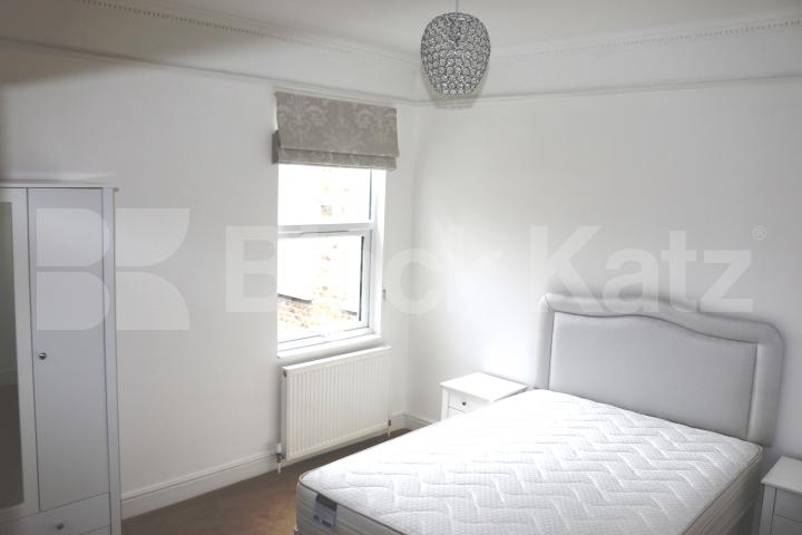 			NEW INSTRUCTION, 3 Bedroom, 1 bath, 1 reception Apartment			 Longley Road, Tooting