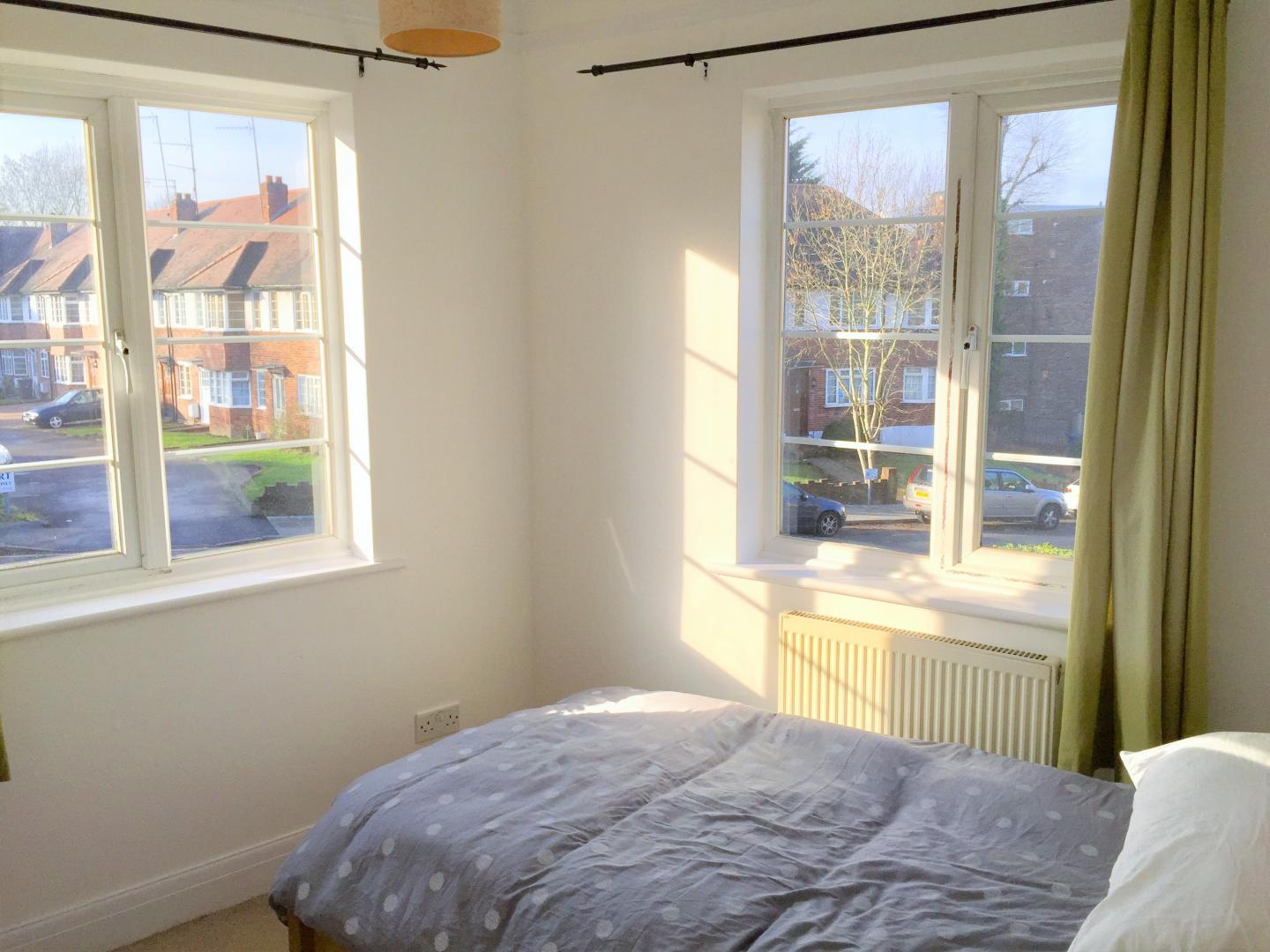 			NEW INSTRUCTION (Private Garden), 2 Bedroom, 1 bath, 1 reception Flat			 Nether Street, FINCHLEY CENTRAL