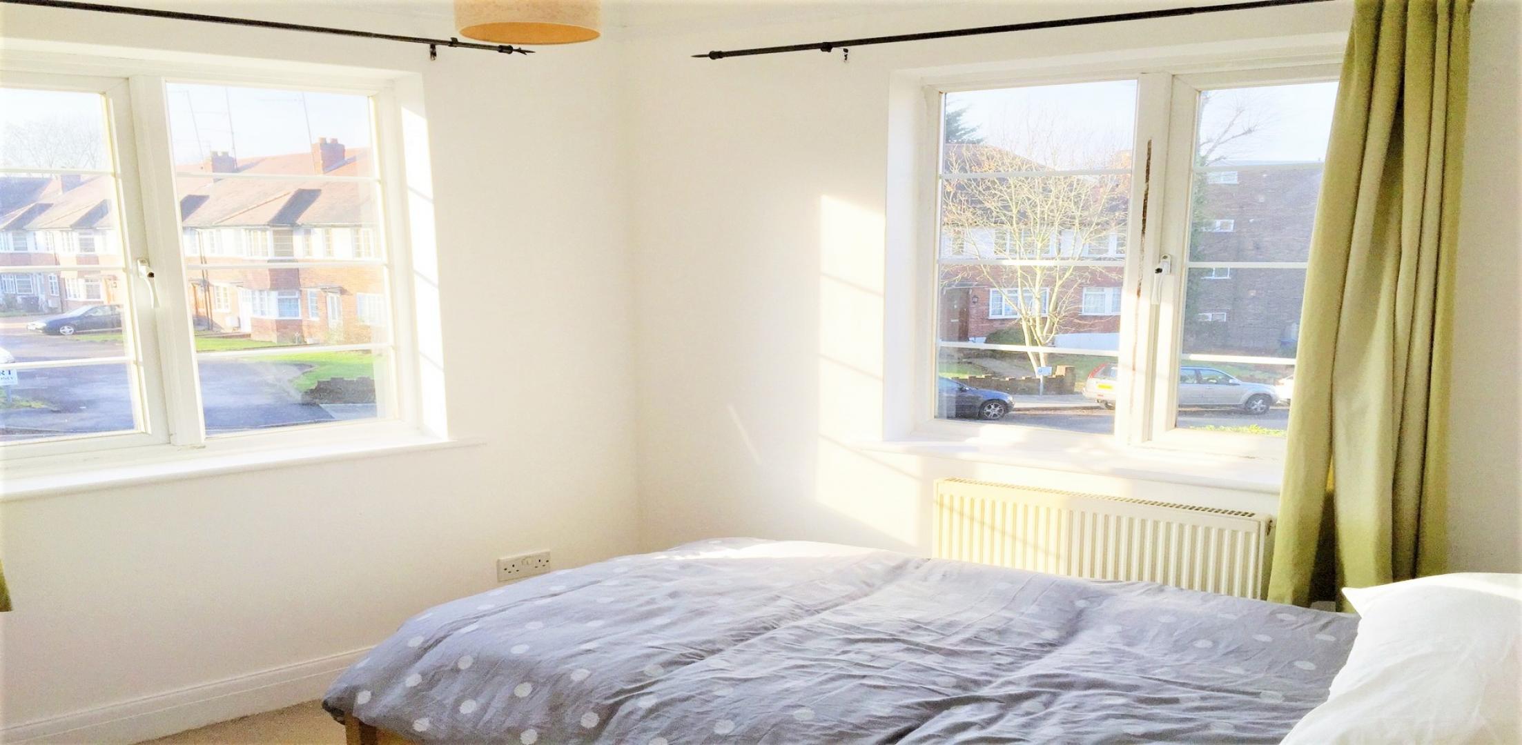 			2 Bedroom, 1 bath, 1 reception Flat			 Nether Street, FINCHLEY CENTRAL