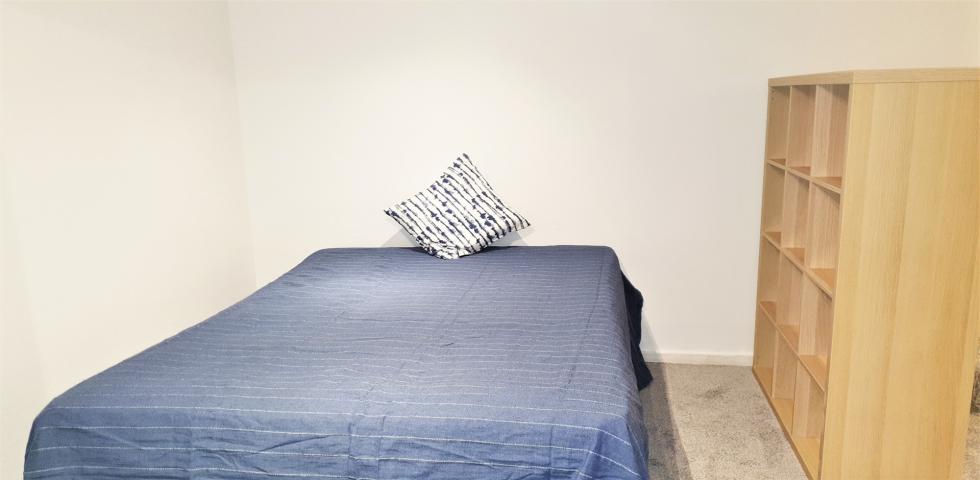 			Studio Apartment, 1 bath, 1 reception Apartment			 Christchurch Avenue, KILBURN