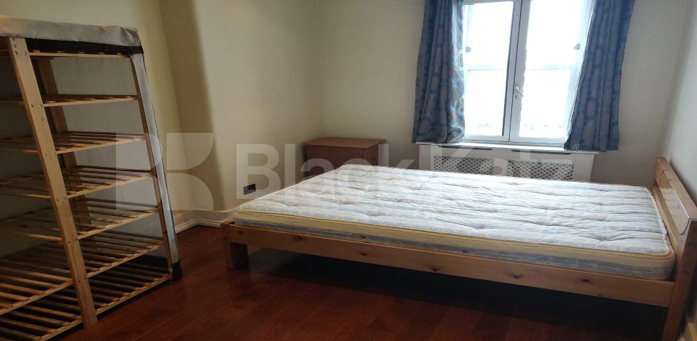 			NEW INSTRUCTION, 2 Bedroom, 1 bath, 1 reception Apartment			 Old Kent Road, SE1