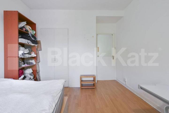 Zone 1 located 2 bedroom perfect for Students and young professionals  Cromer Street, Kings Cross