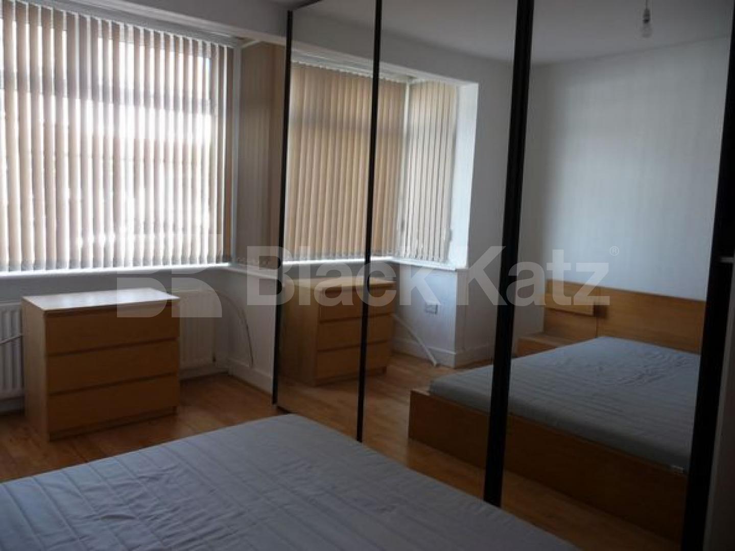 			Whole House and separate annex!, 5 Bedroom, 1 bath, 1 reception House			 Berwick Road, WOOD GREEN