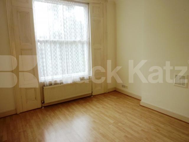 			Available now!!! / Great flat - fantastic location!!!, 1 Bedroom, 1 bath, 1 reception Flat			 Tufnell park road, Tufnell park