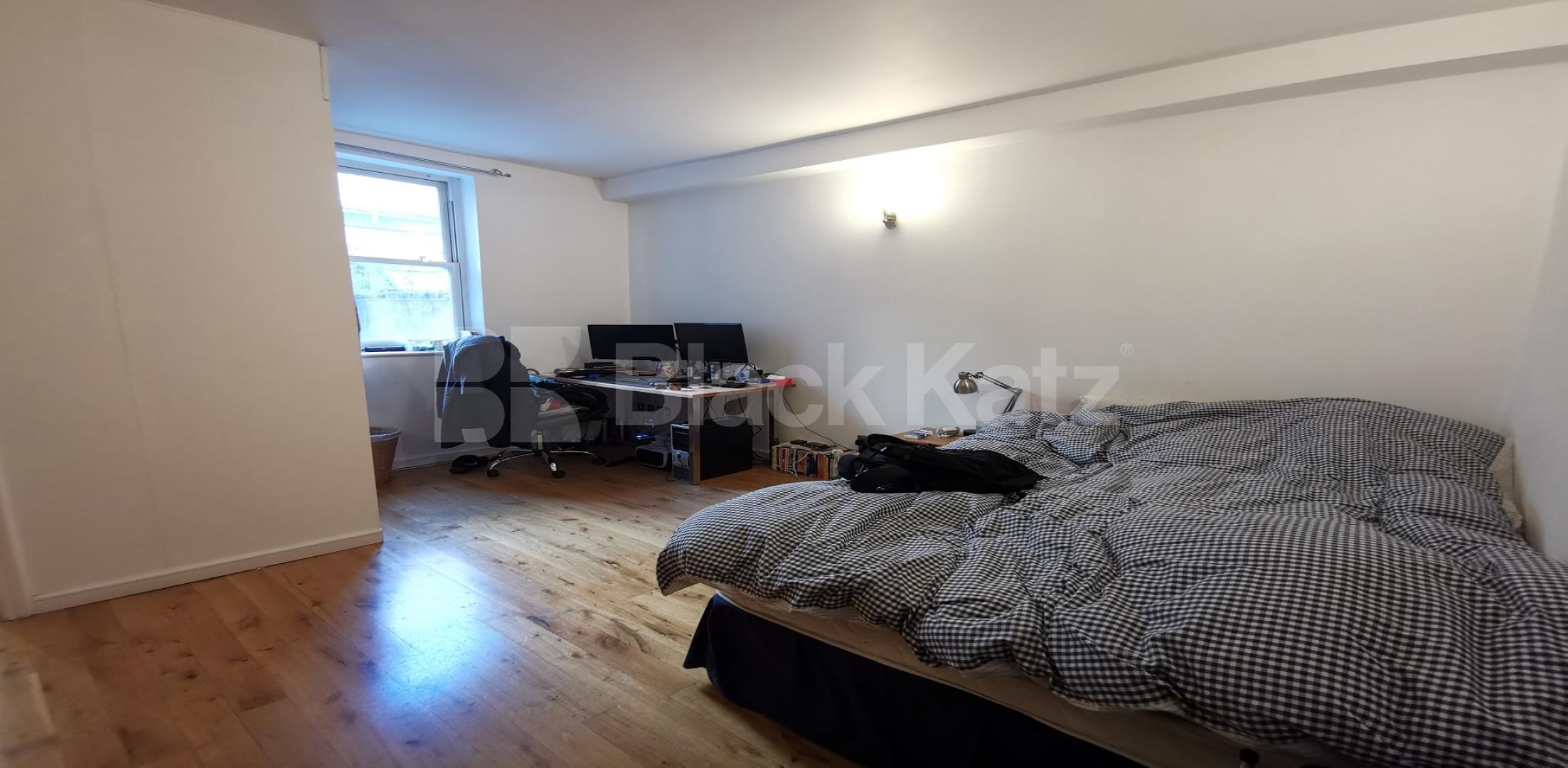 			NEW INSTRUCTION , 2 Bedroom, 2 bath, 1 reception Apartment			 Marshalsea Road, Borough