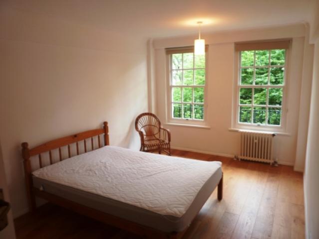 			2 Bedroom, 1 bath, 1 reception Flat			 Eton College Road, CHALK FARM