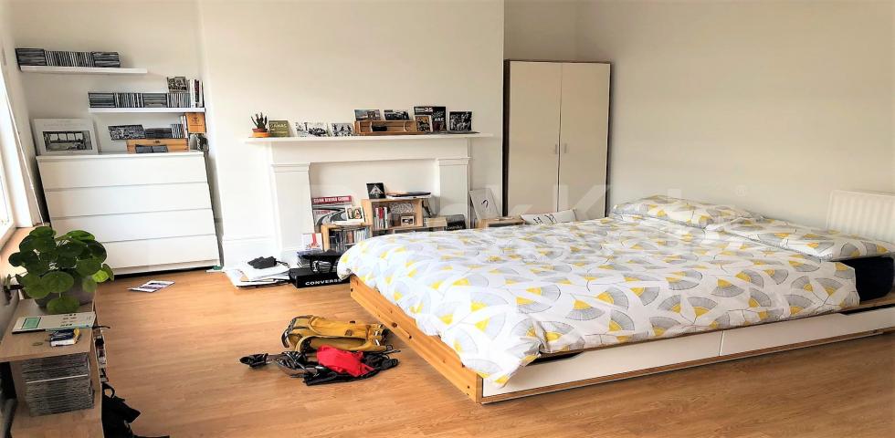 			4 BEDROOM HOUSE WITH PRIVATE GARDEN, 4 Bedroom, 1 bath, 1 reception House			 Shakspeare Walk, NEWINGTON GREEN-CANONBURY