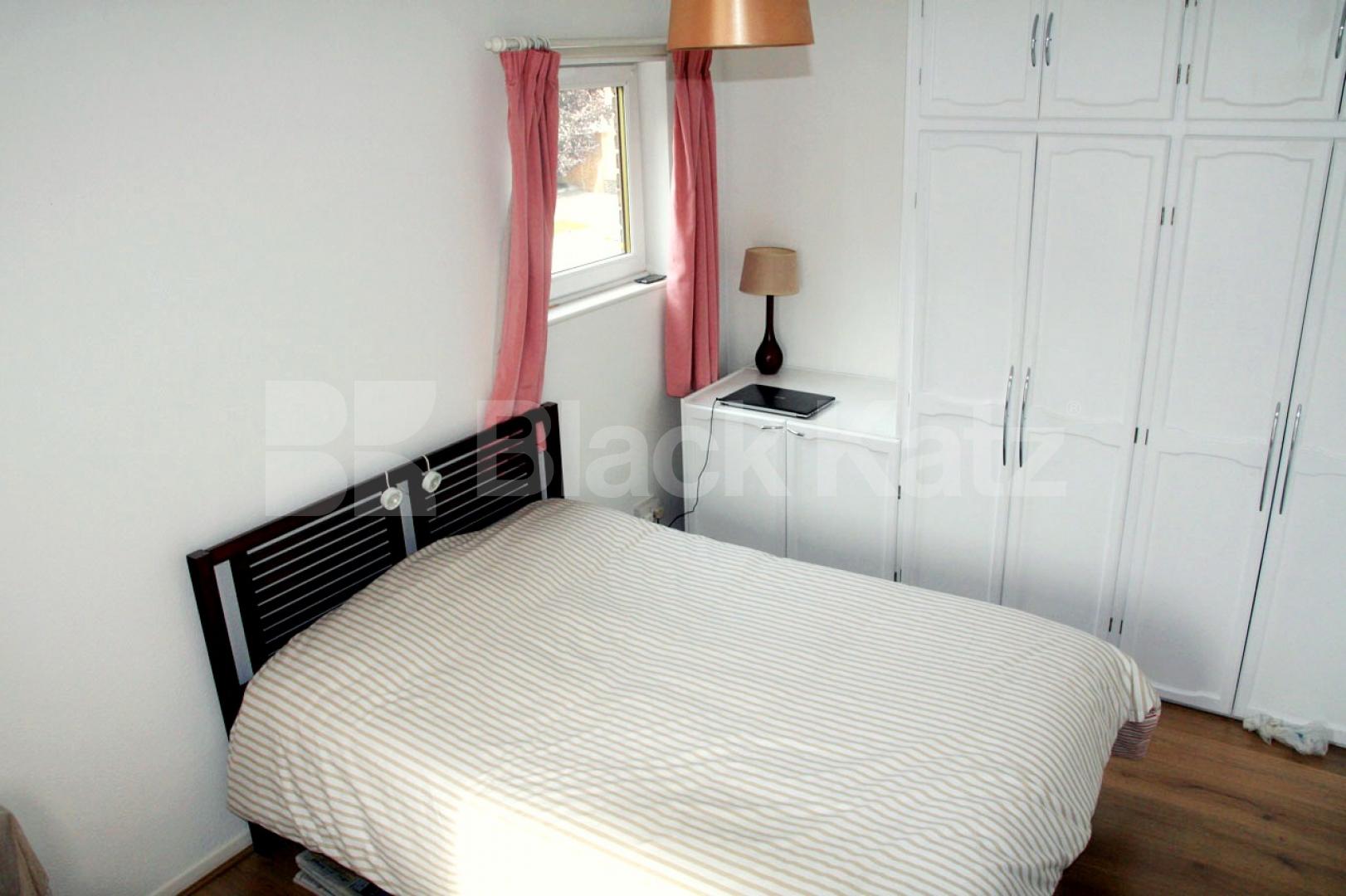 			1 Bedroom, 1 bath, 1 reception Detached House			 Abbey Gardens, Bermondsey