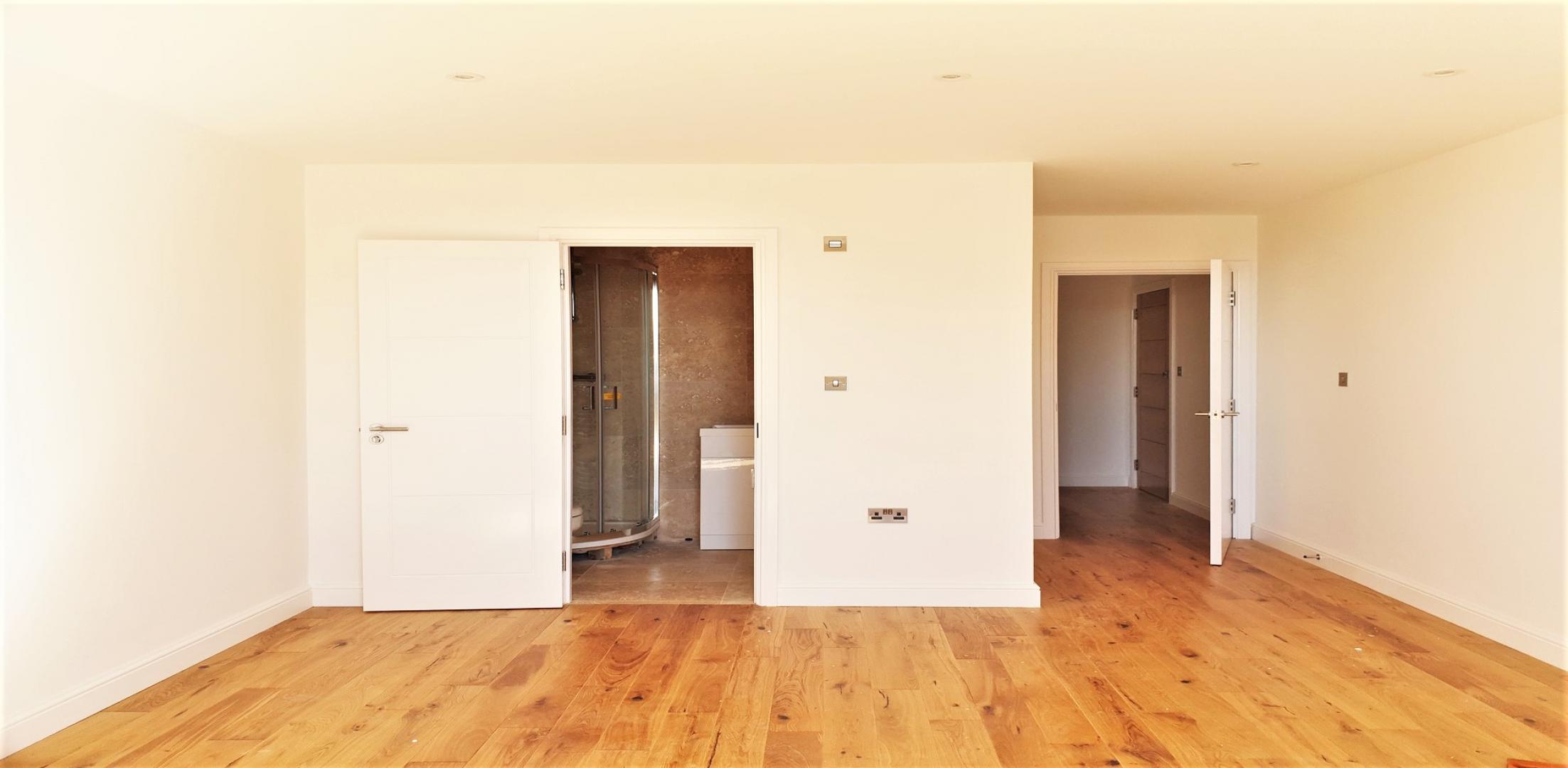 			ROOF TERRACE and PARKING SPACE, 3 Bedroom, 1 bath, 1 reception Apartment			 Oxgate Road , CRICKLEWOOD