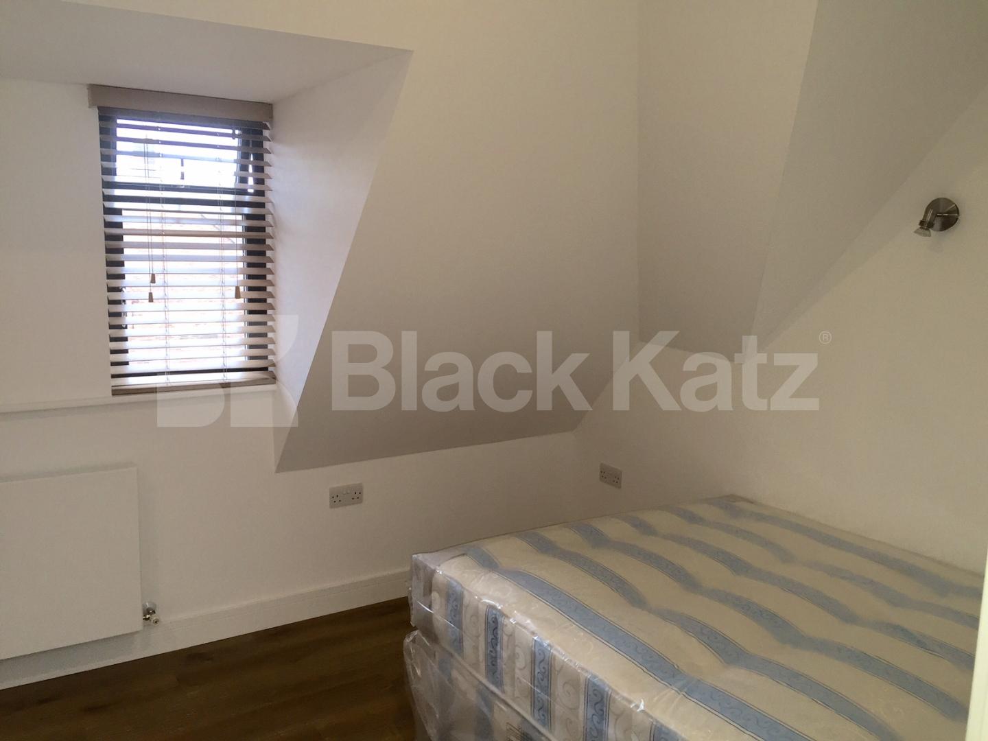 			1 Bedroom, 1 bath, 1 reception Flat			 Kingsgate Avenue, Finchley Central