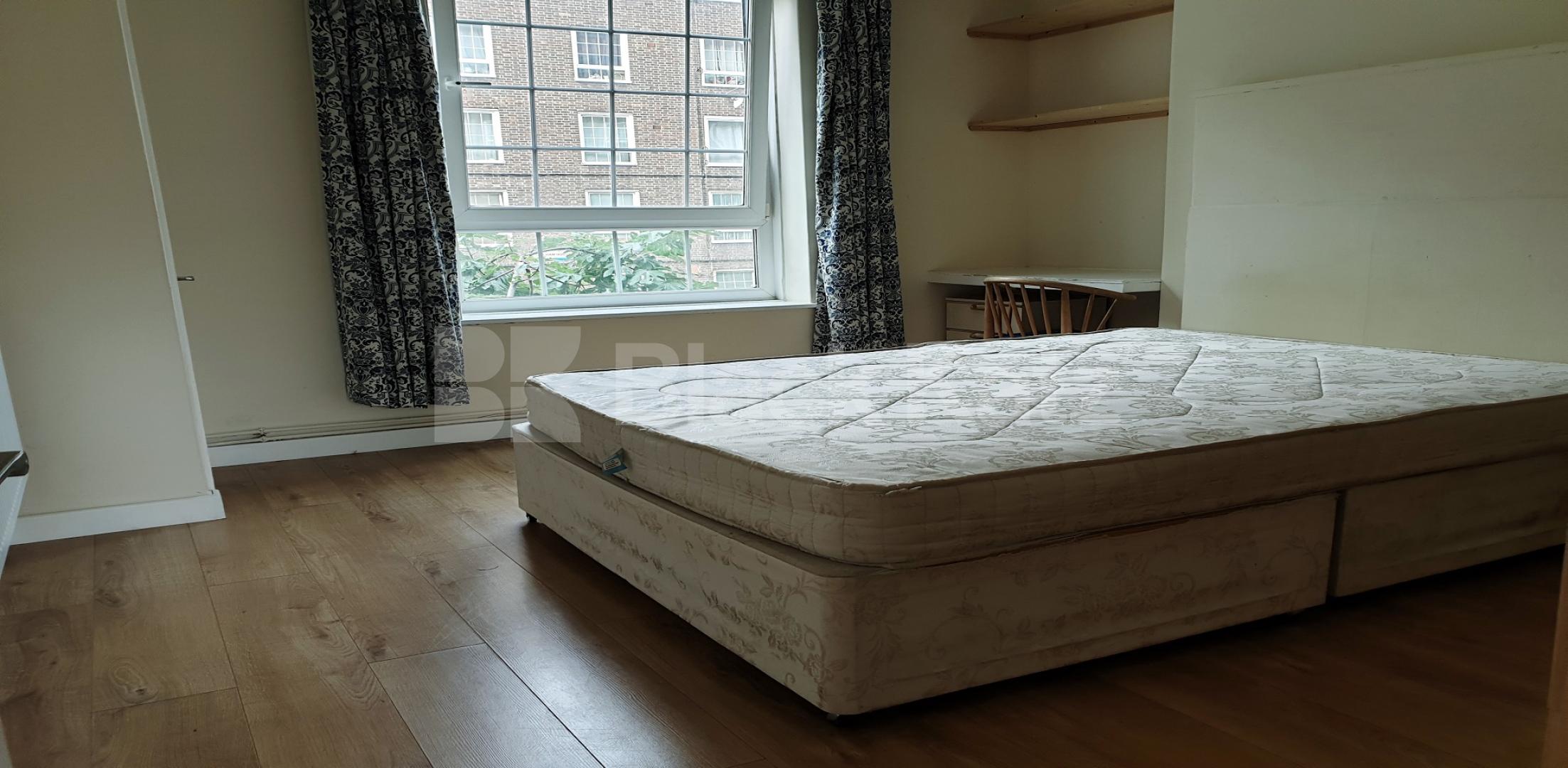 			NEW INSTRUCTION , 2 Bedroom, 1 bath, 1 reception Apartment			 Law Street, Borough/London Bridge