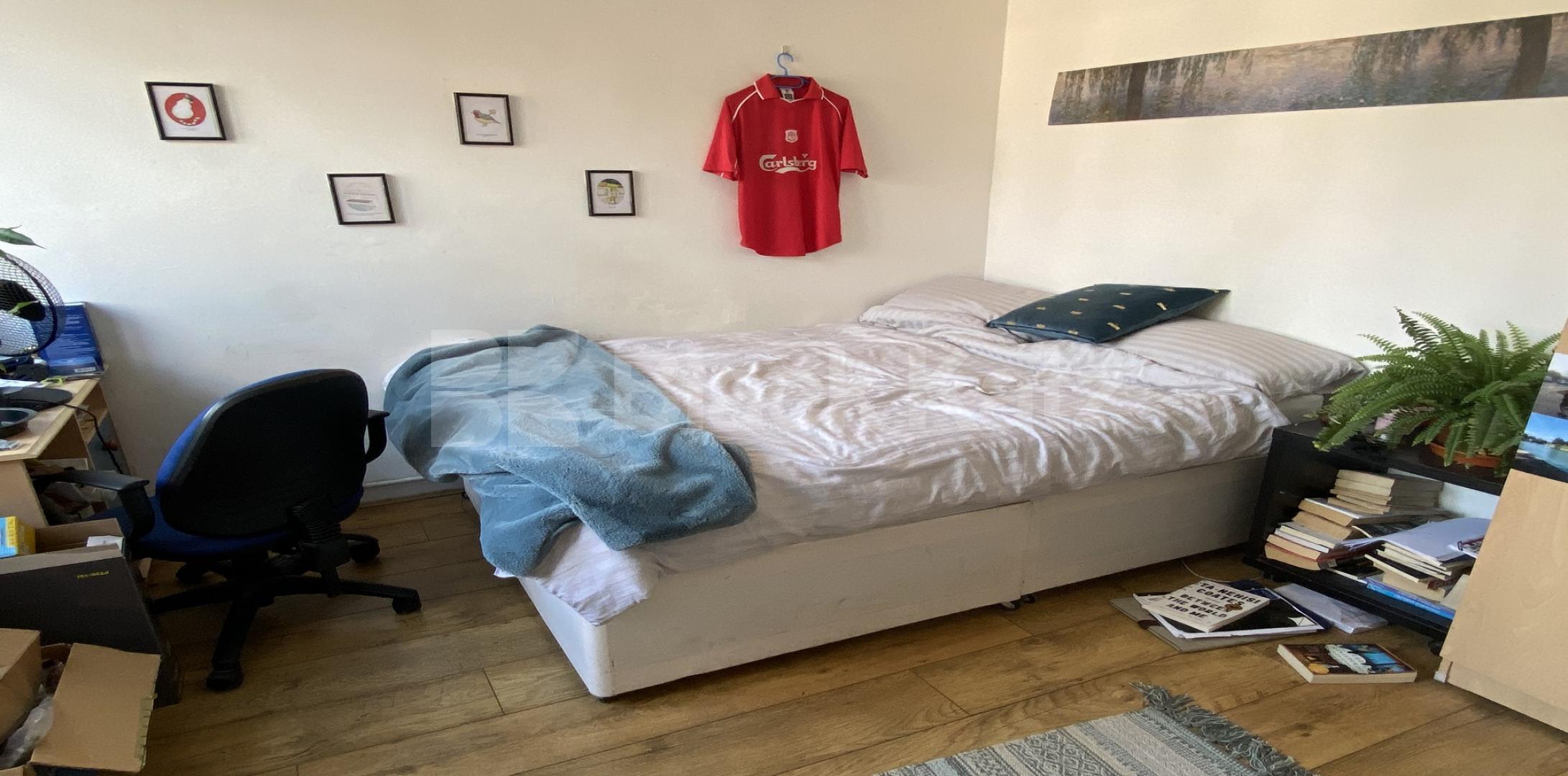 			NEW INSTRUCTION, 5 Bedroom, 1 bath, 1 reception Apartment			 Blore Close, Stockwell 