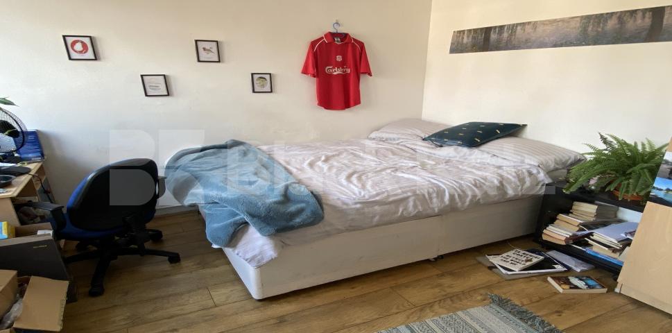 			NEW INSTRUCTION, 5 Bedroom, 1 bath, 1 reception Apartment			 Blore Close, Stockwell 