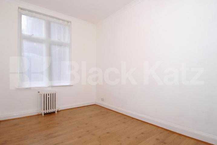 			2 Bedroom, 1 bath, 1 reception Flat			 Abercorn Place, St Johns Wood