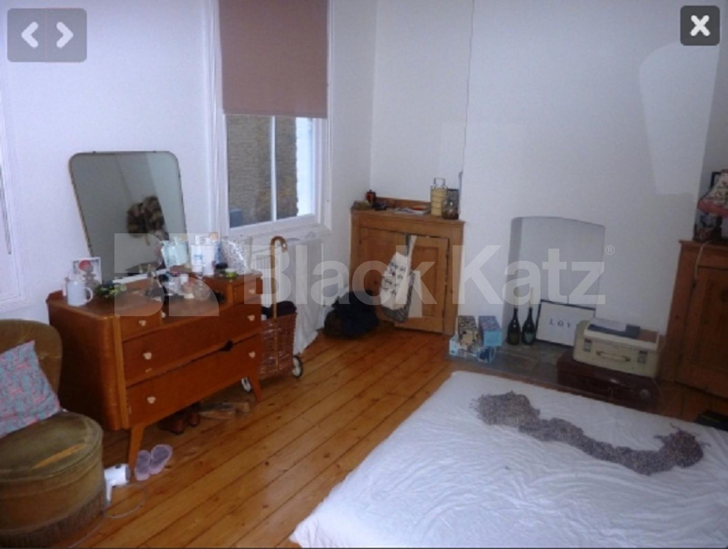 			STUNNING HOUSE!, 4 Bedroom, 1 bath, 1 reception House			 Kiver Road, UPPER HOLLOWAY