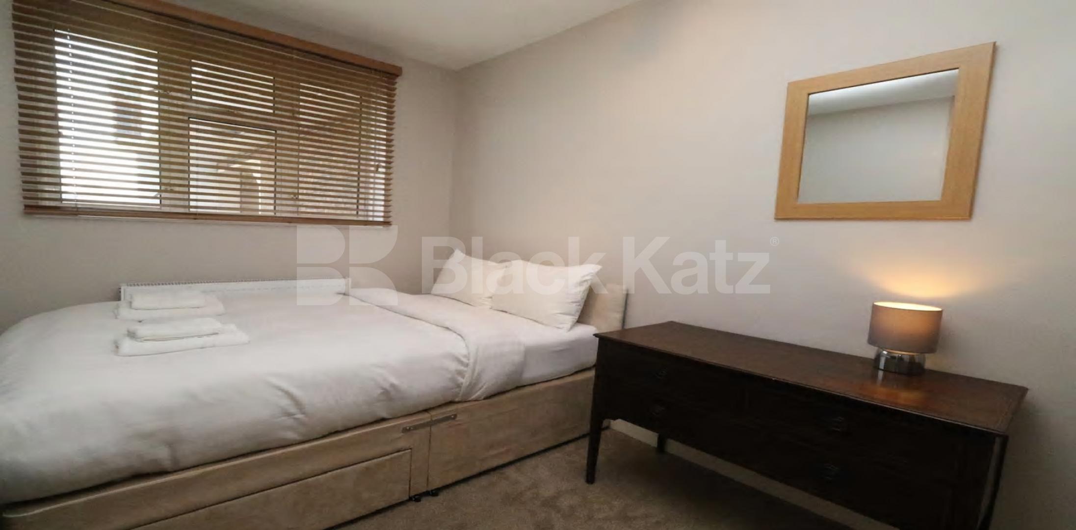 			NEW INSTRUCTION ALL BILLS INCLUDED, 3 Bedroom, 1 bath, 1 reception Apartment			 Thessaly Road, Stockwell/Battersea