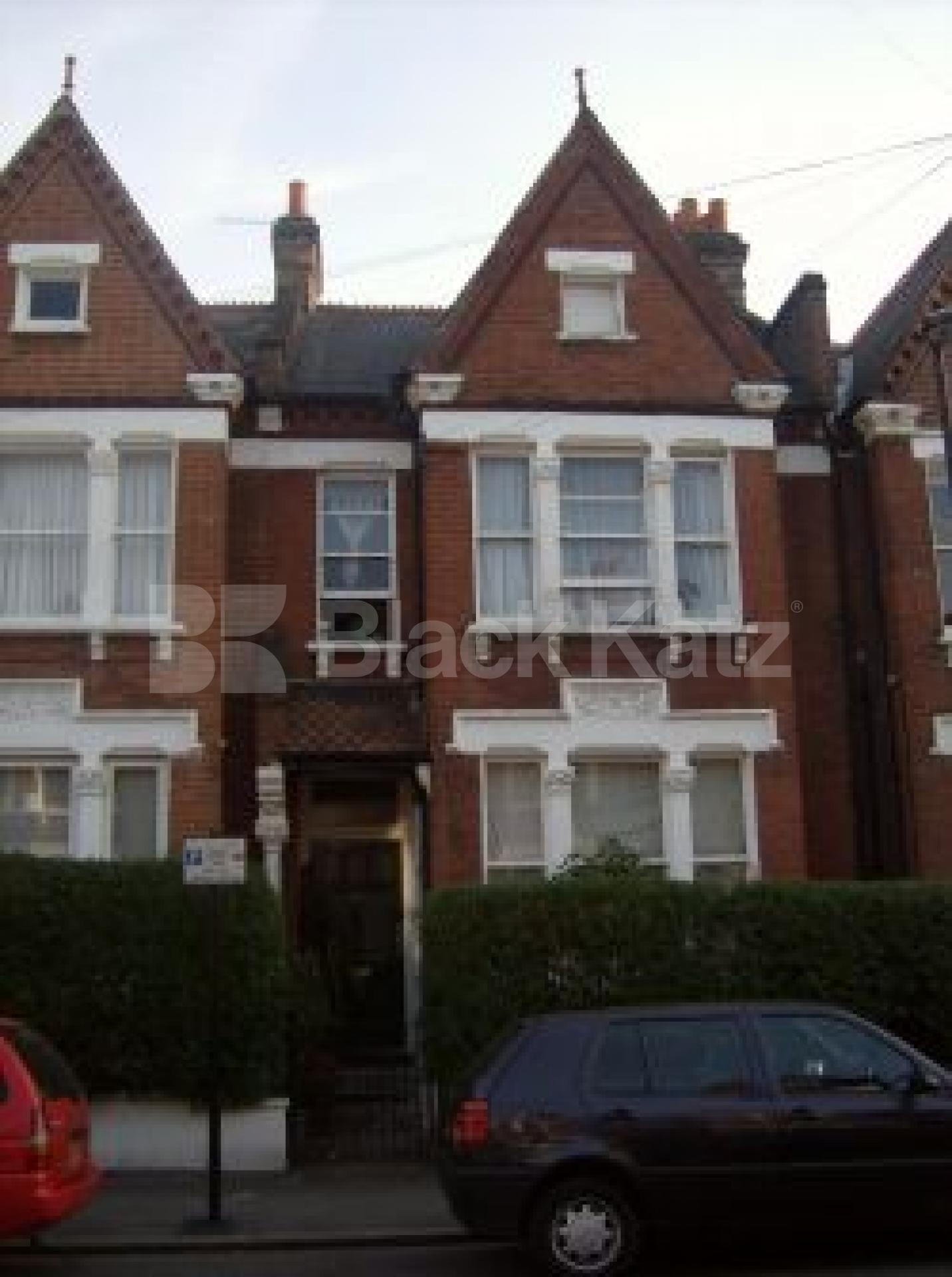 			LET, 4 Bedroom, 1 bath, 1 reception Apartment			 Beechdale Road, Brixton SW2
